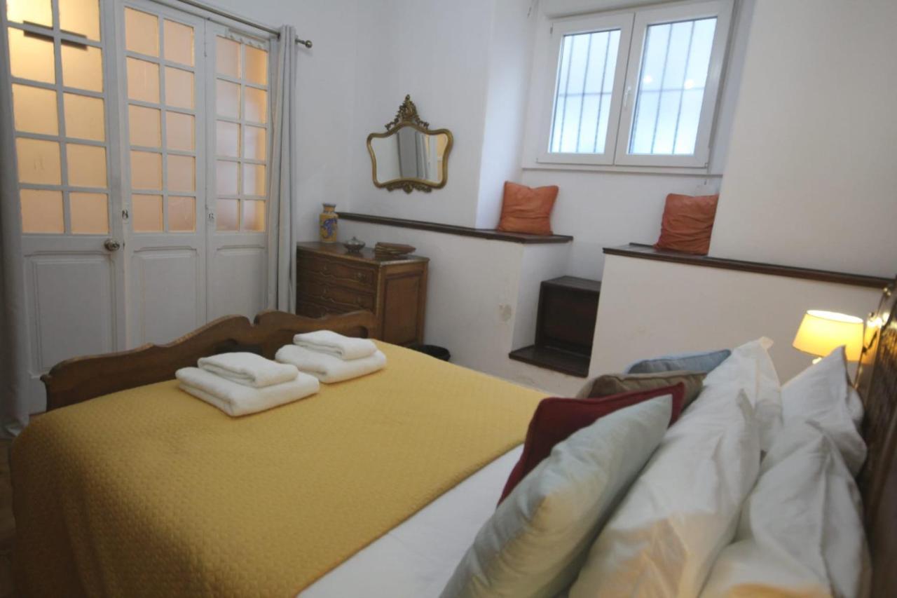 Antique M1 R1 - Amazing Double Room With Shared Bathroom In Marques Pombal ลิสบอน ภายนอก รูปภาพ